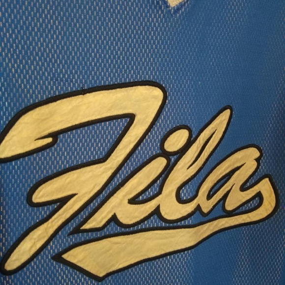 VINTAGE 90s FILA BASKETBALL JERSEY - Picture 2 of 6